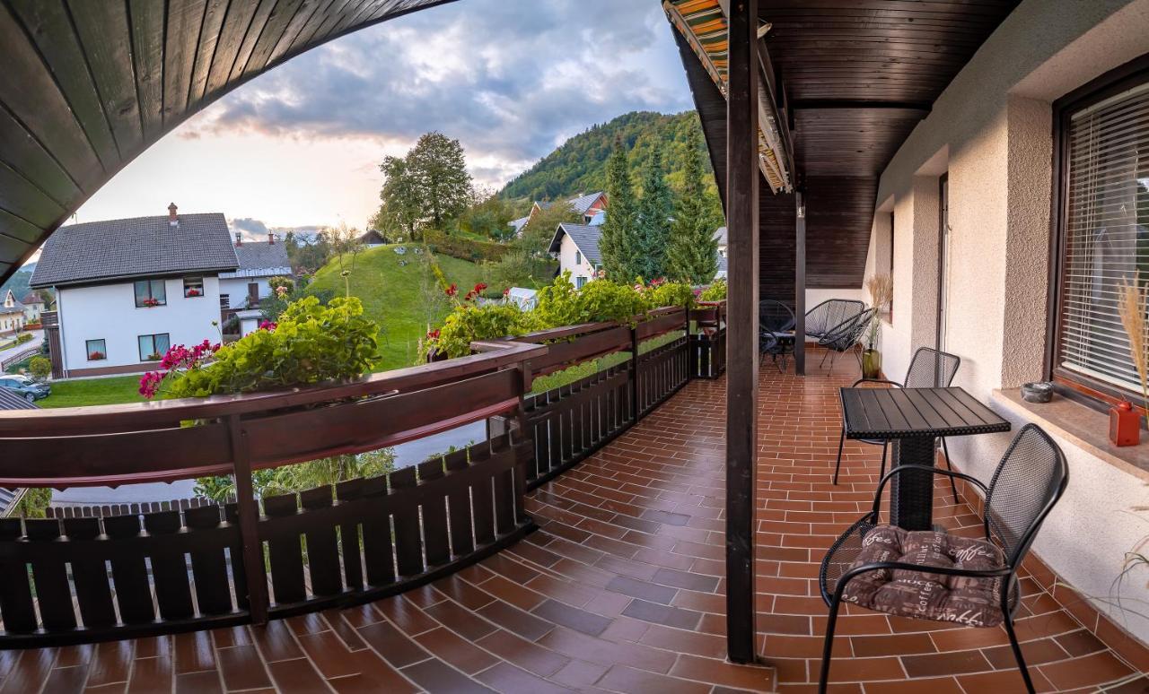 Apartma Vester Apartment *