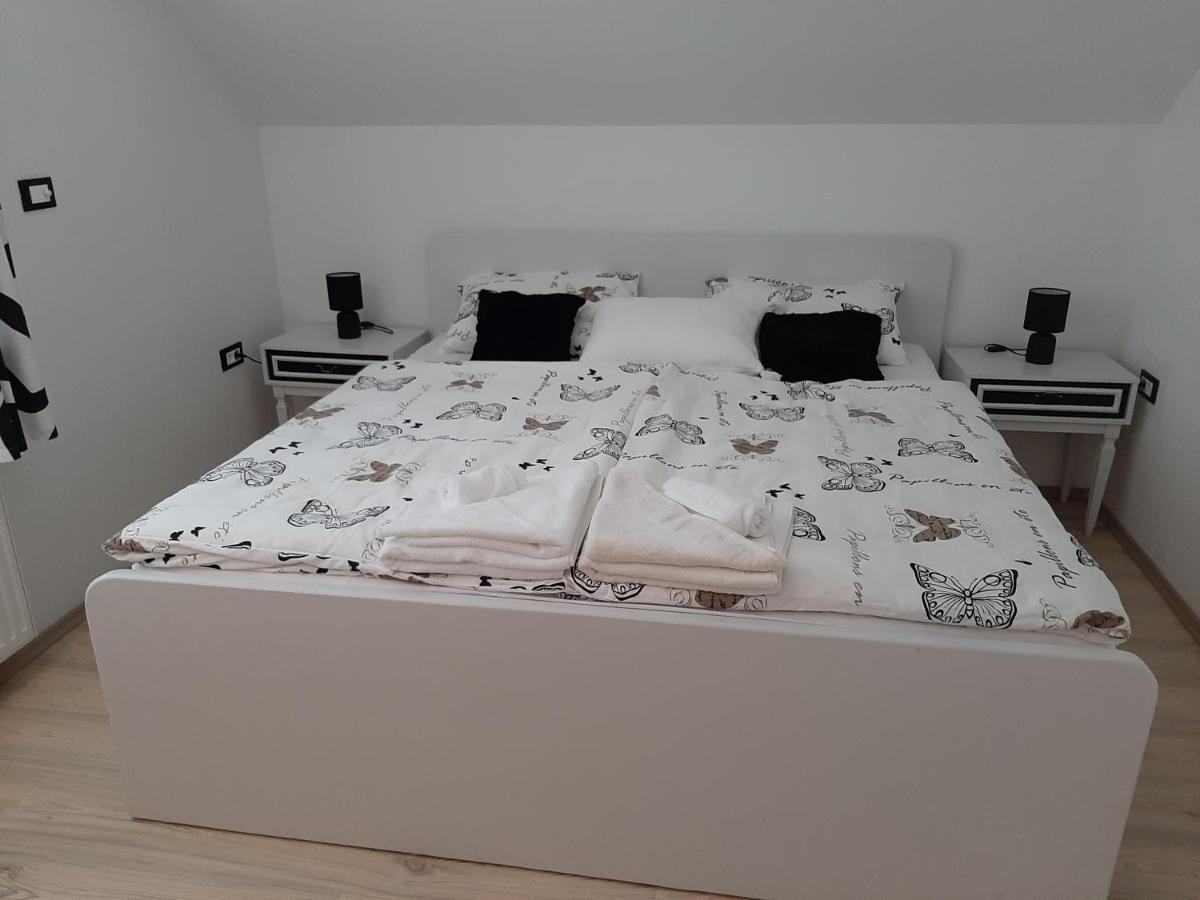 Apartma Vester *